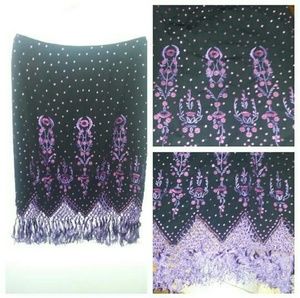 Women's classic Vintage Black and embroidered purple skirt and black fringed